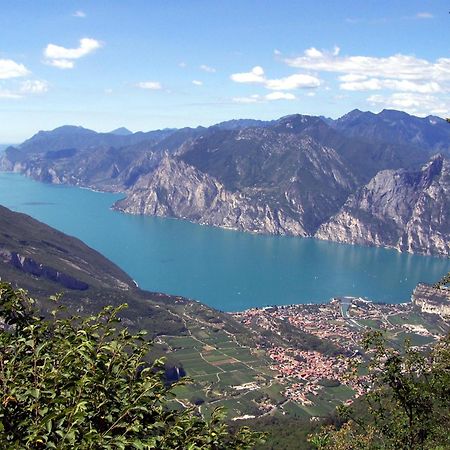 Apartamento Casa Di Nin Torbole Sul Garda Exterior foto